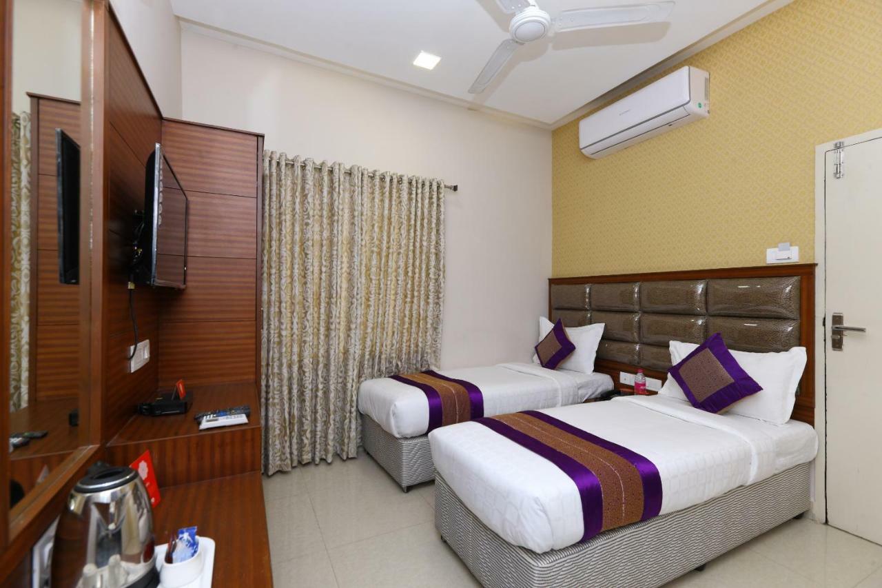 Oyo Flagship 486 Nungambakkam-Greams Road-Apollo Hospital Hotel Chennai Exterior photo